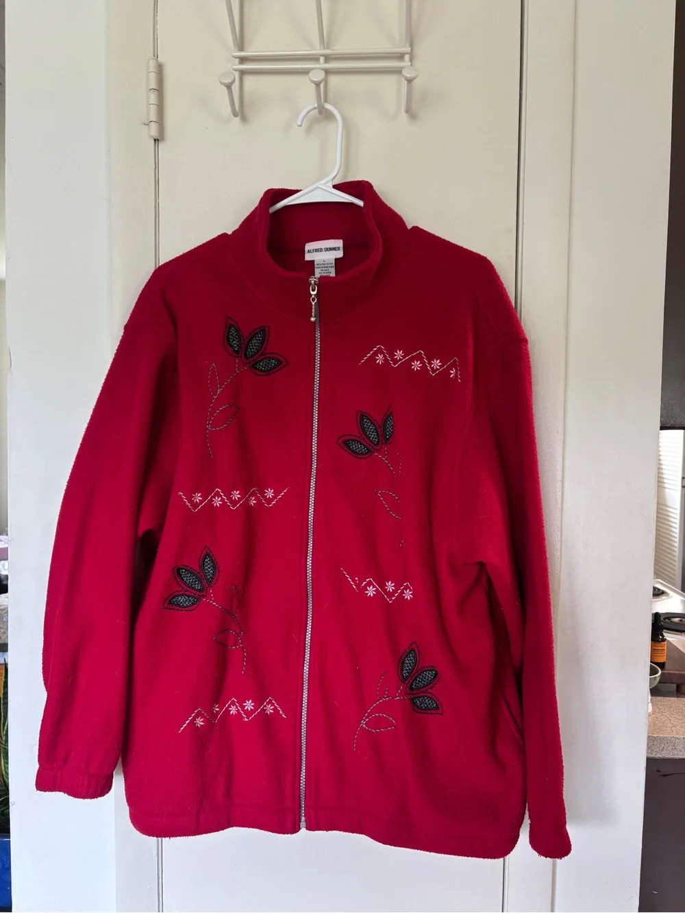 Alfred Dunner Red Full-Zip Fleece Jacket with Leaf Embroidery